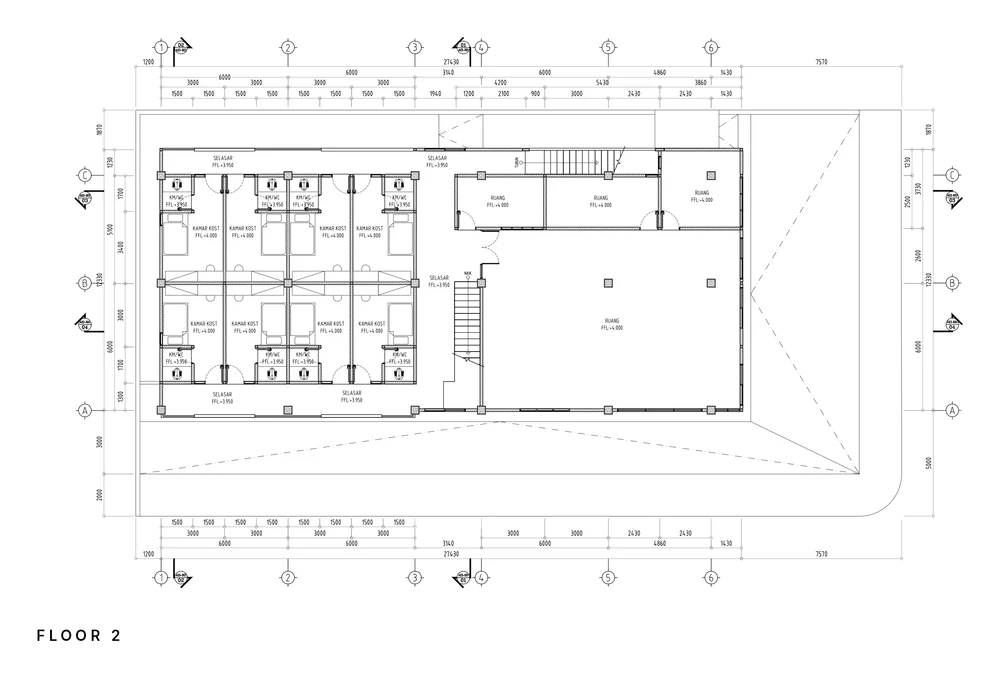 Floor 2 plan: boarding rooms and the gym